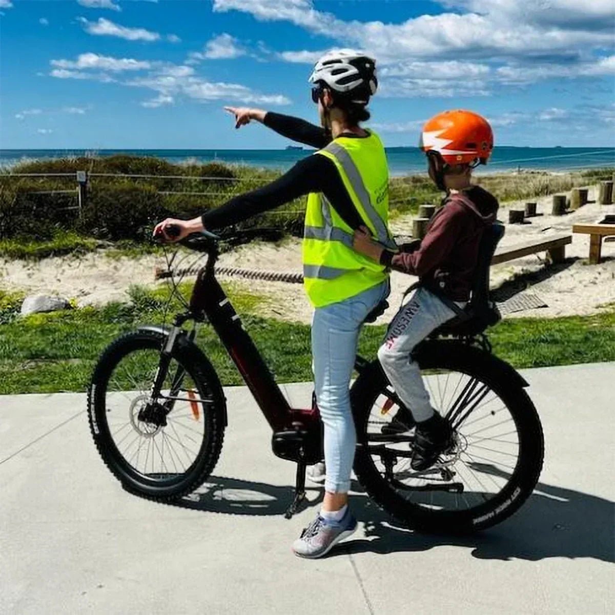 Free Hi-Vis Vest At All Electrify Stores For International Women's Day this March - Electrify NZ