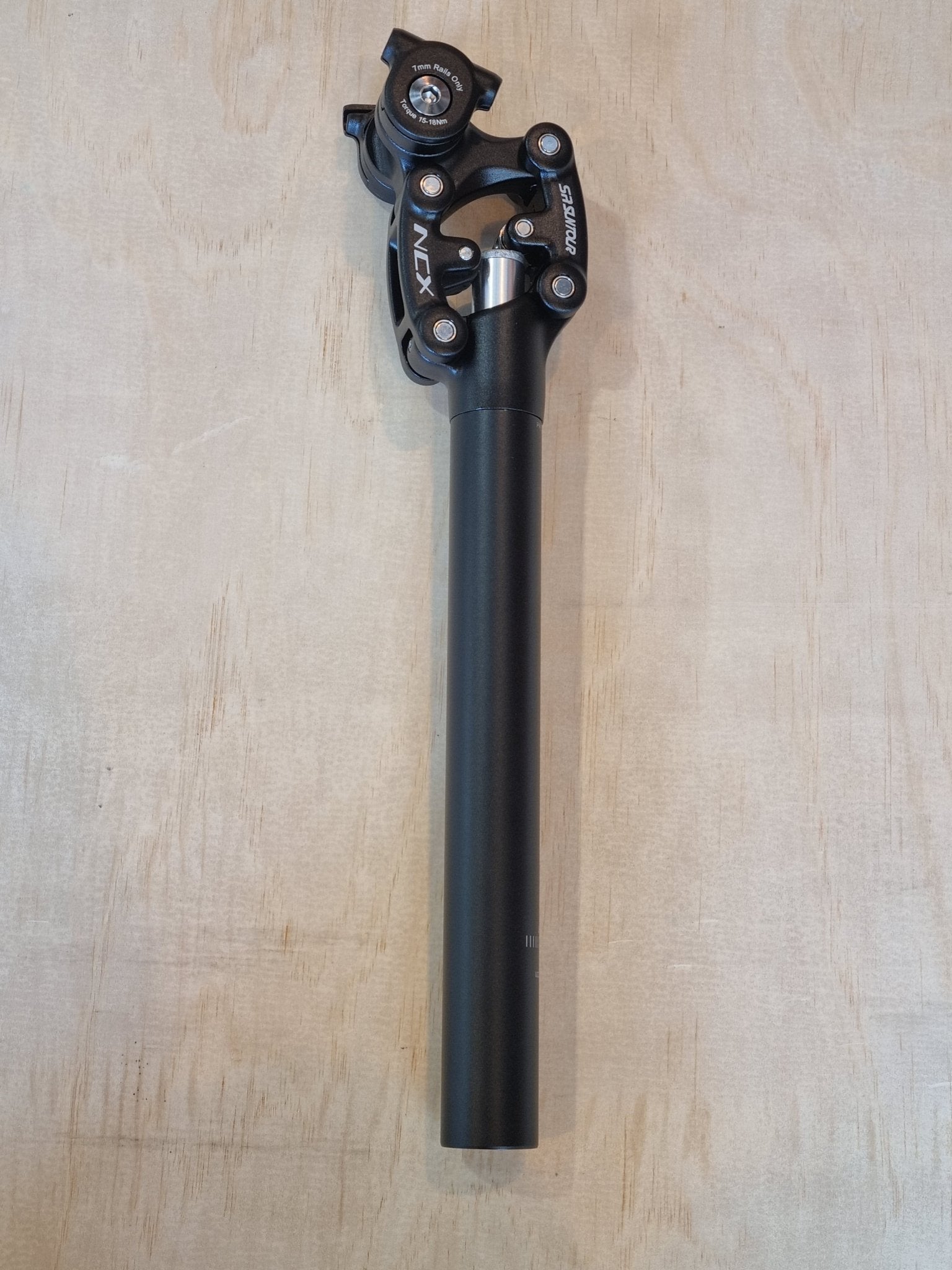 Suntour Seat Post Suspension NCX/30.9x350 - Electrify NZ - Electrify NZ