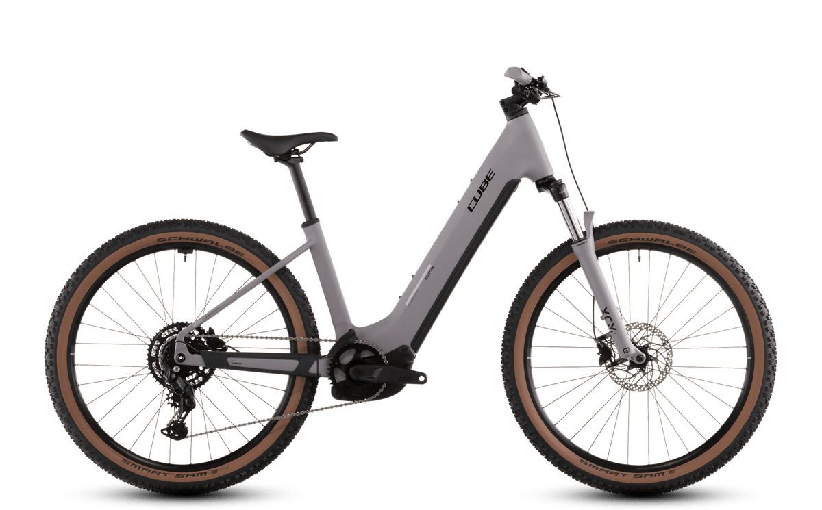Cube Reaction Hybrid Performance 600 plumgrey´n´black Easy Entry 2026 - Electrify NZ
