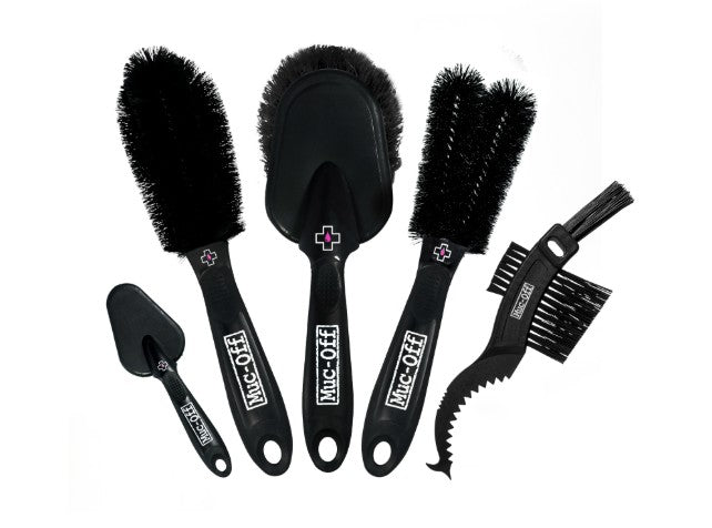 MUC-206	 	MUC-OFF 5 BRUSH SET (inc. 2-prong, claw, detailing, wheel and soft wash brushes)